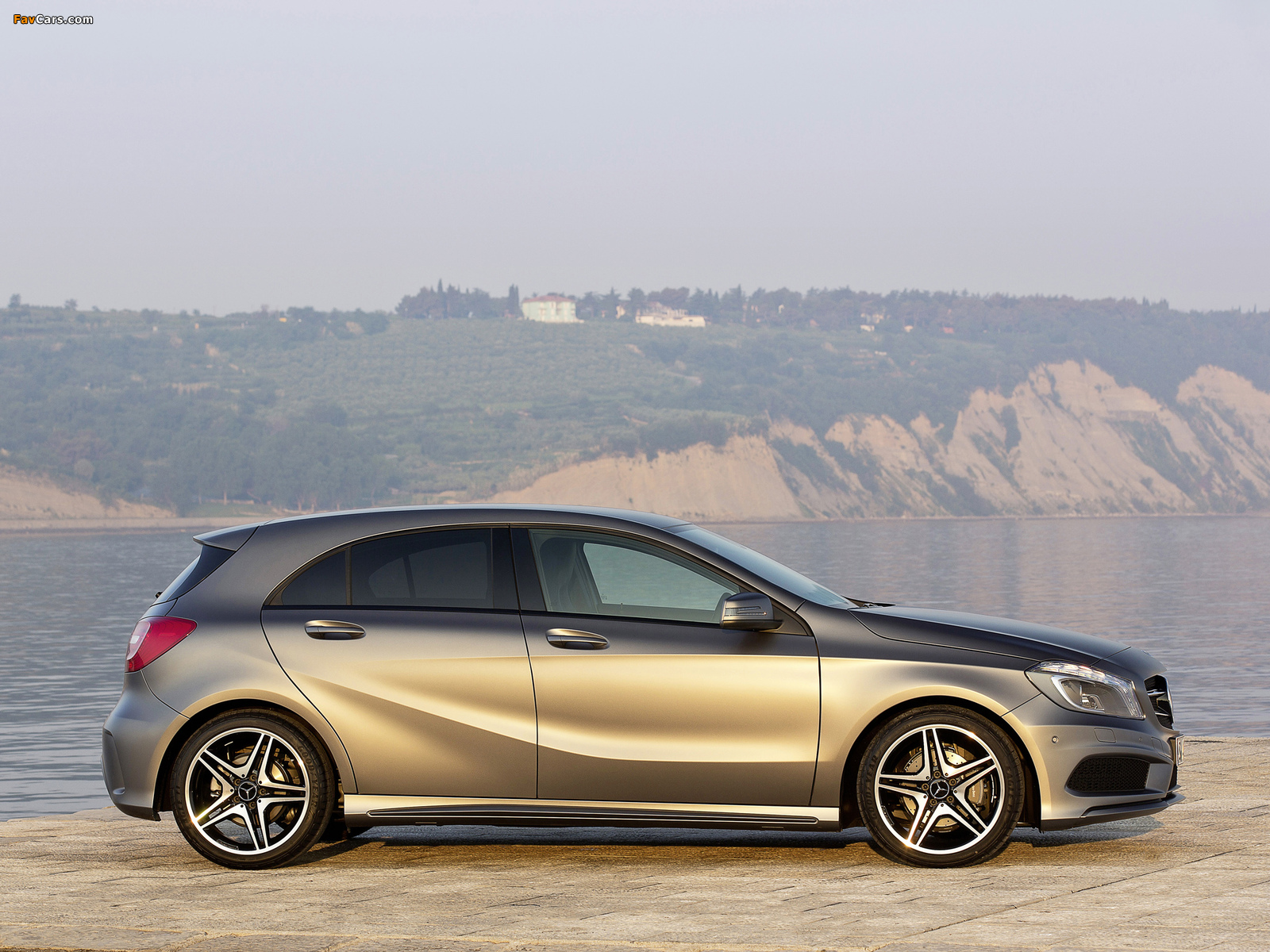 Mercedes-Benz A 200 Style Package (W176) 2012 wallpapers (1600 x 1200)