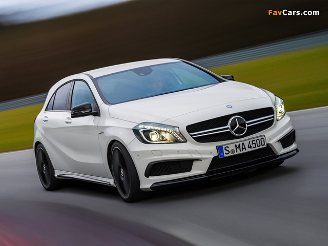 Mercedes-Benz A 45 AMG (W176) 2013 photos (640 x 480)