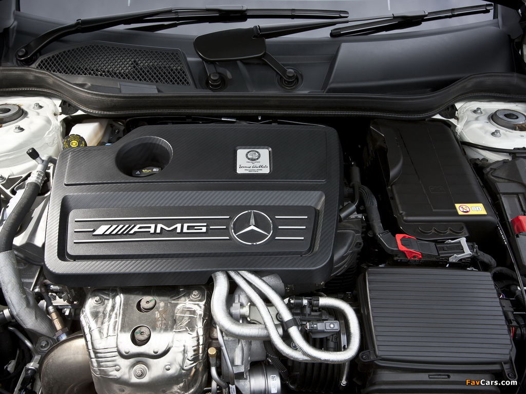 Mercedes-Benz A 45 AMG UK-spec (W176) 2013 photos (1024 x 768)