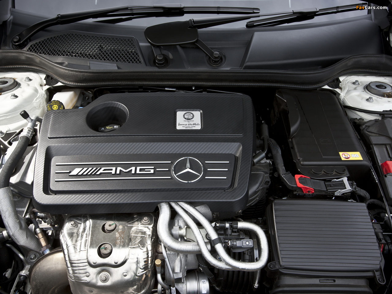 Mercedes-Benz A 45 AMG UK-spec (W176) 2013 photos (1280 x 960)