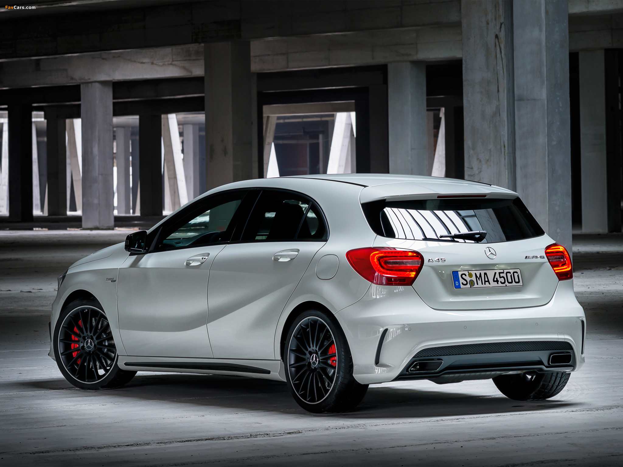 Mercedes-Benz A 45 AMG (W176) 2013 pictures (2048 x 1536)