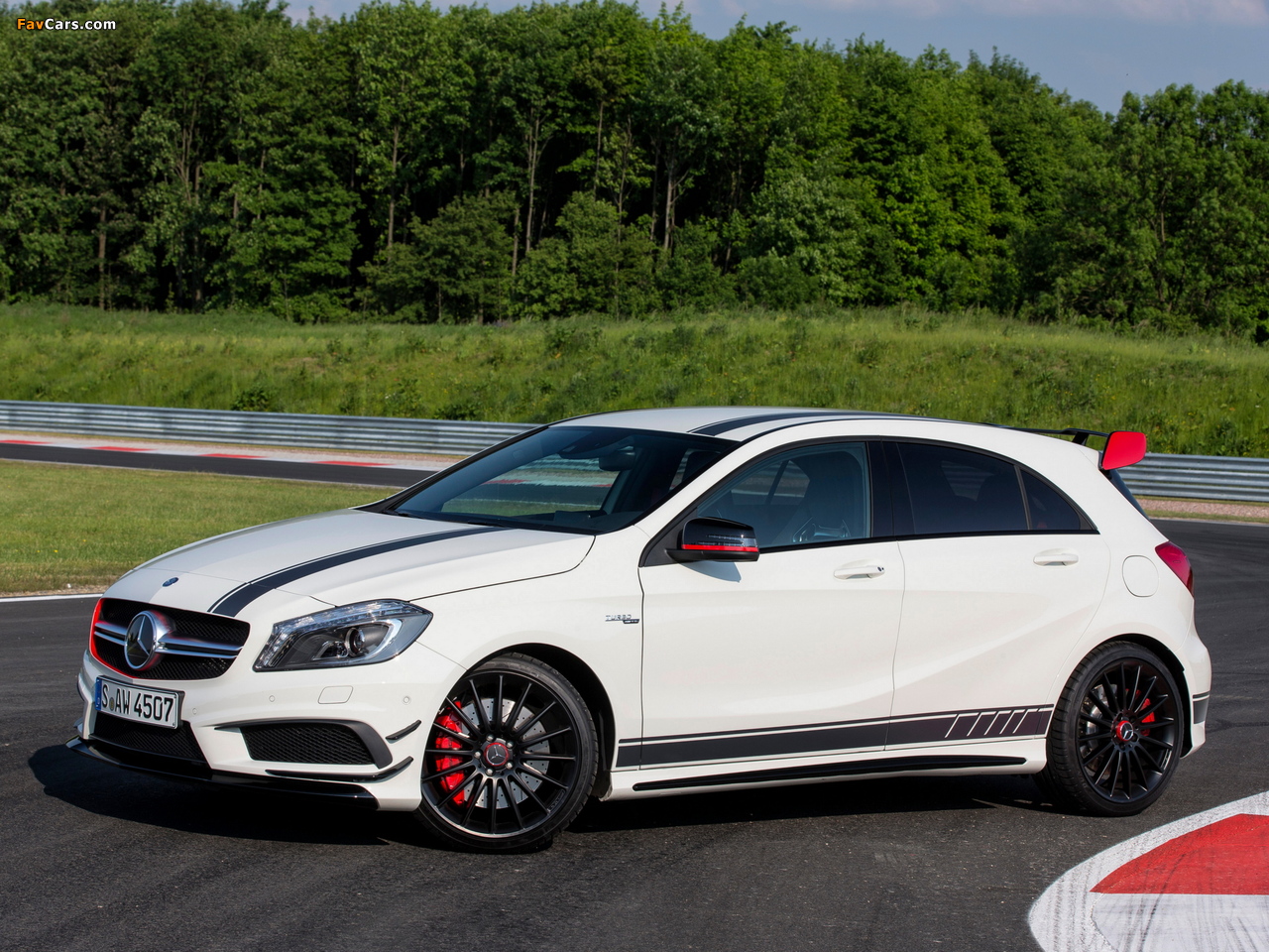 Mercedes-Benz A 45 AMG Edition 1 (W176) 2013 pictures (1280 x 960)