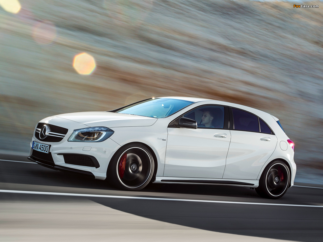 Mercedes-Benz A 45 AMG (W176) 2013 wallpapers (1280 x 960)