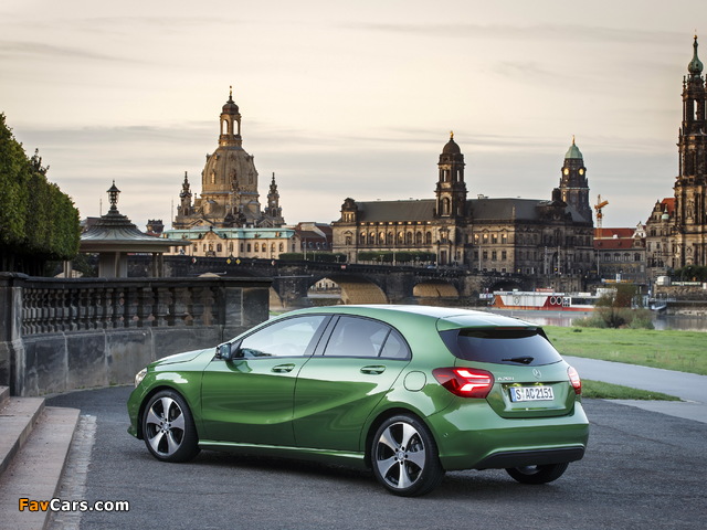 Mercedes-Benz A 200 Style (W176) 2015 pictures (640 x 480)