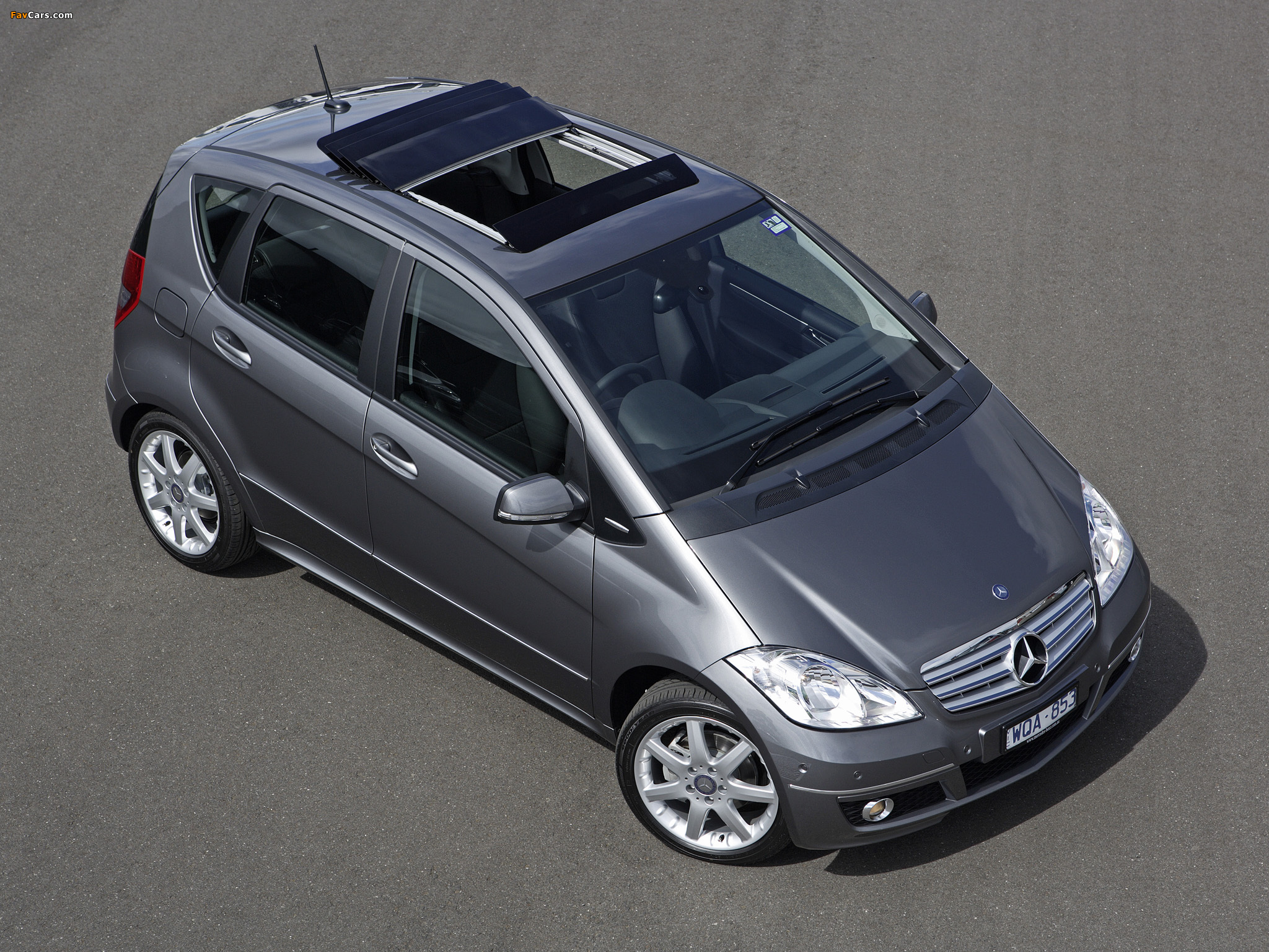 Photos of Mercedes-Benz A 180 CDI 5-door AU-spec (W169) 2008–12 (2048 x 1536)