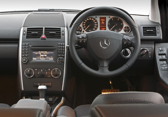 Photos of Mercedes-Benz A 180 CDI 5-door AU-spec (W169) 2008–12