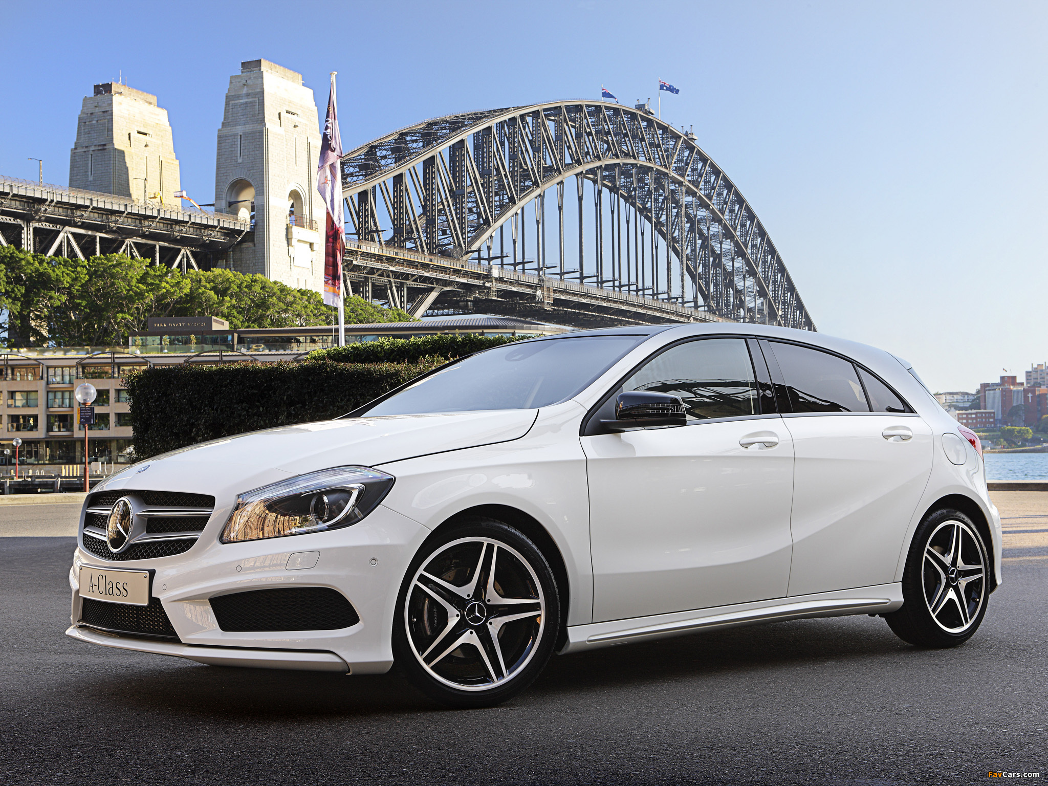 Photos of Mercedes-Benz A 200 Style Package AU-spec (W176) 2012 (2048 x 1536)