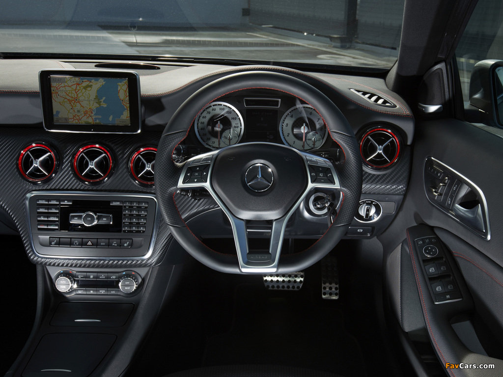 Photos of Mercedes-Benz A 250 AMG Sport Package UK-spec (W176) 2012 (1024 x 768)