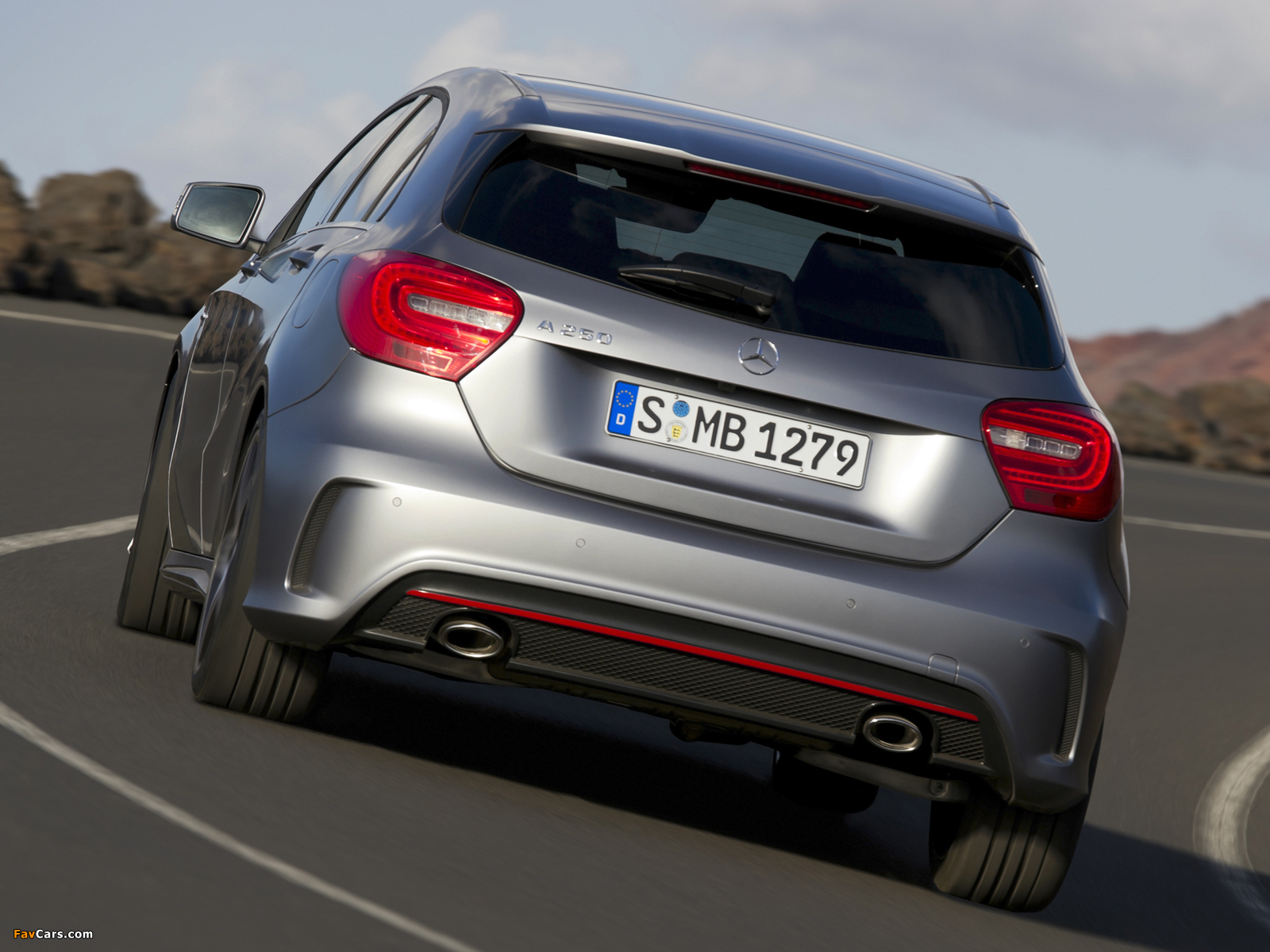 Photos of Mercedes-Benz A 250 AMG Sport Package (W176) 2012 (1600 x 1200)
