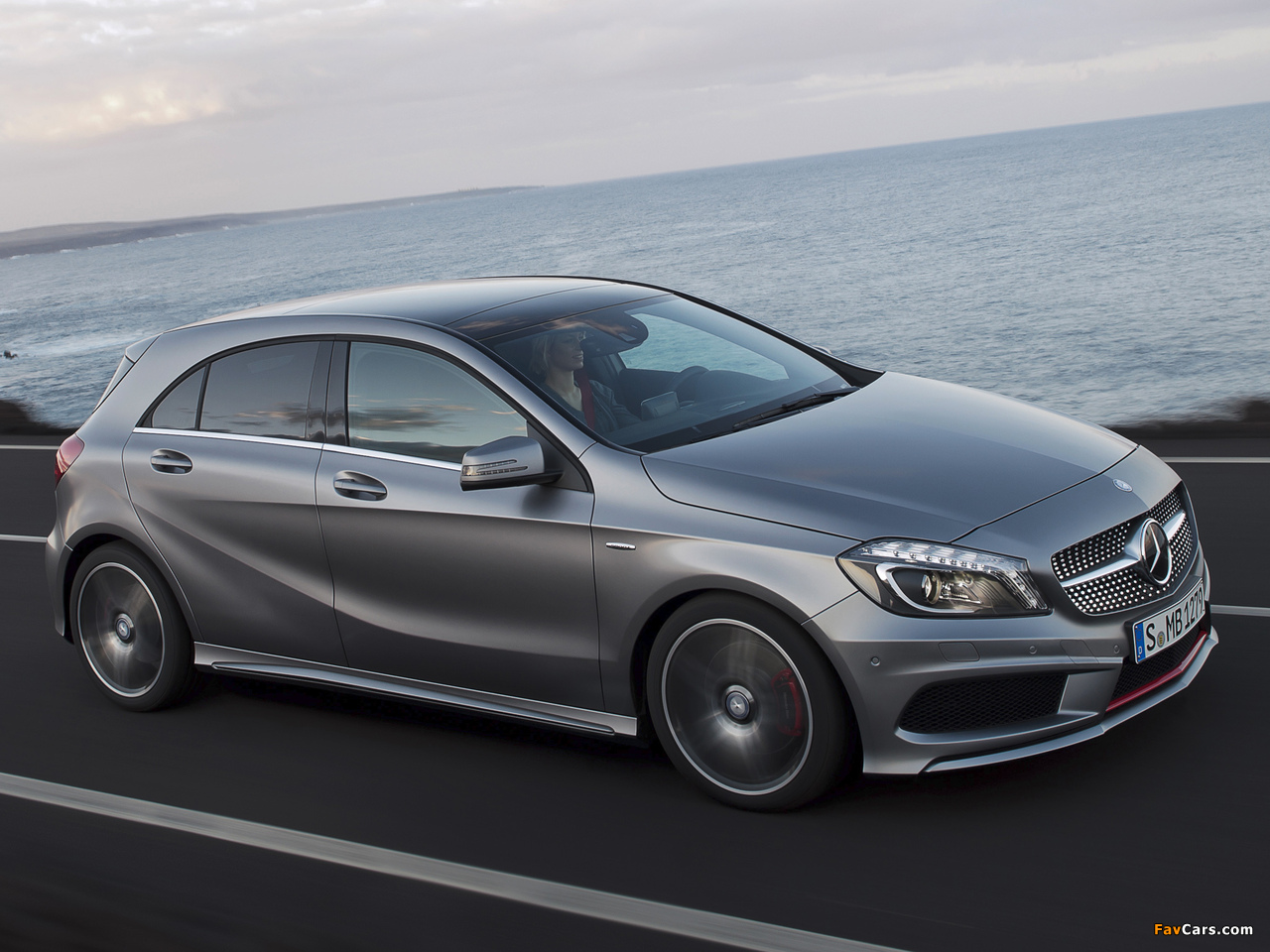 Photos of Mercedes-Benz A 250 AMG Sport Package (W176) 2012 (1280 x 960)