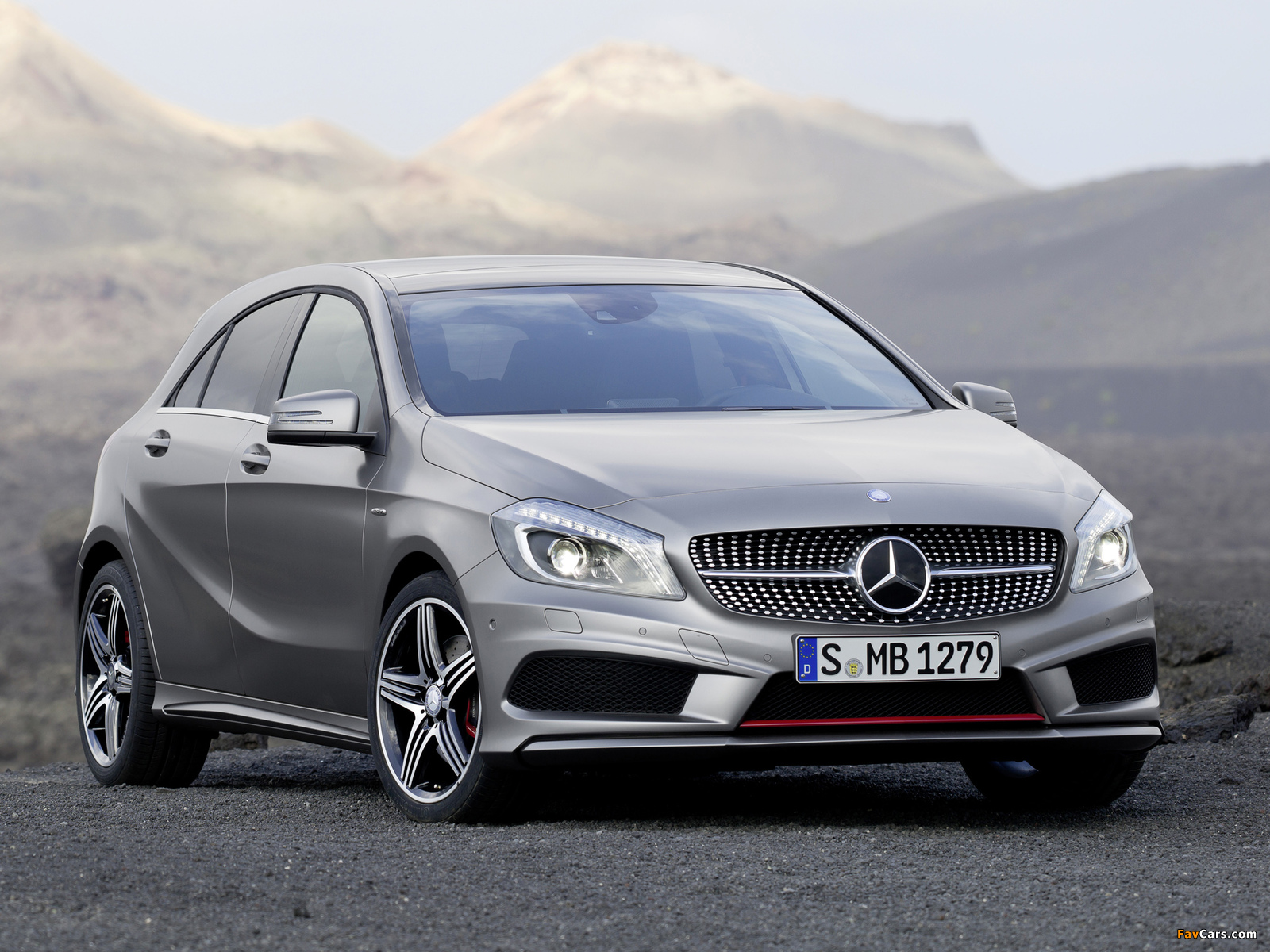 Photos of Mercedes-Benz A 250 AMG Sport Package (W176) 2012 (1600 x 1200)