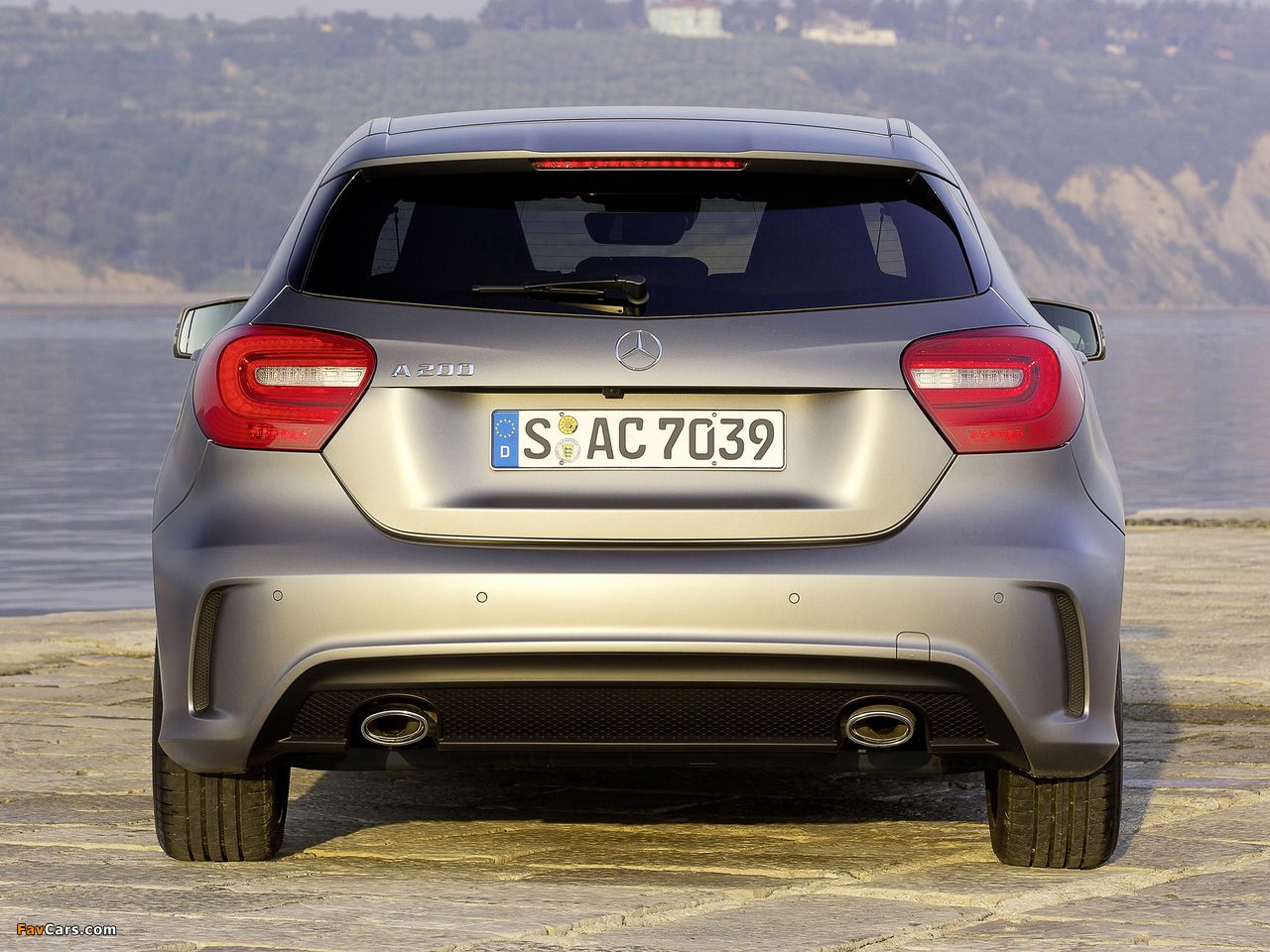 Photos of Mercedes-Benz A 200 Style Package (W176) 2012 (1280 x 960)