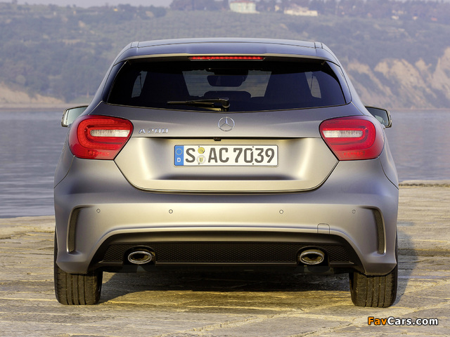 Photos of Mercedes-Benz A 200 Style Package (W176) 2012 (640 x 480)