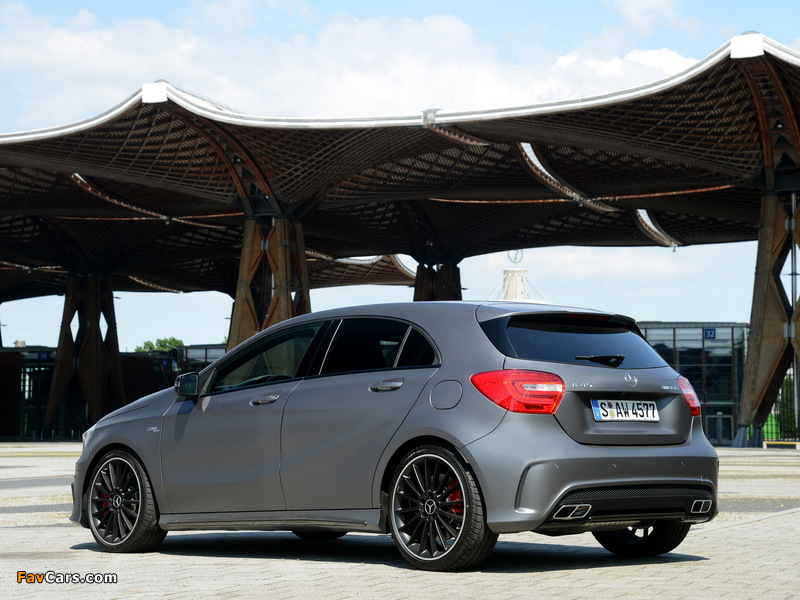 Photos of Mercedes-Benz A 45 AMG (W176) 2013 (800 x 600)