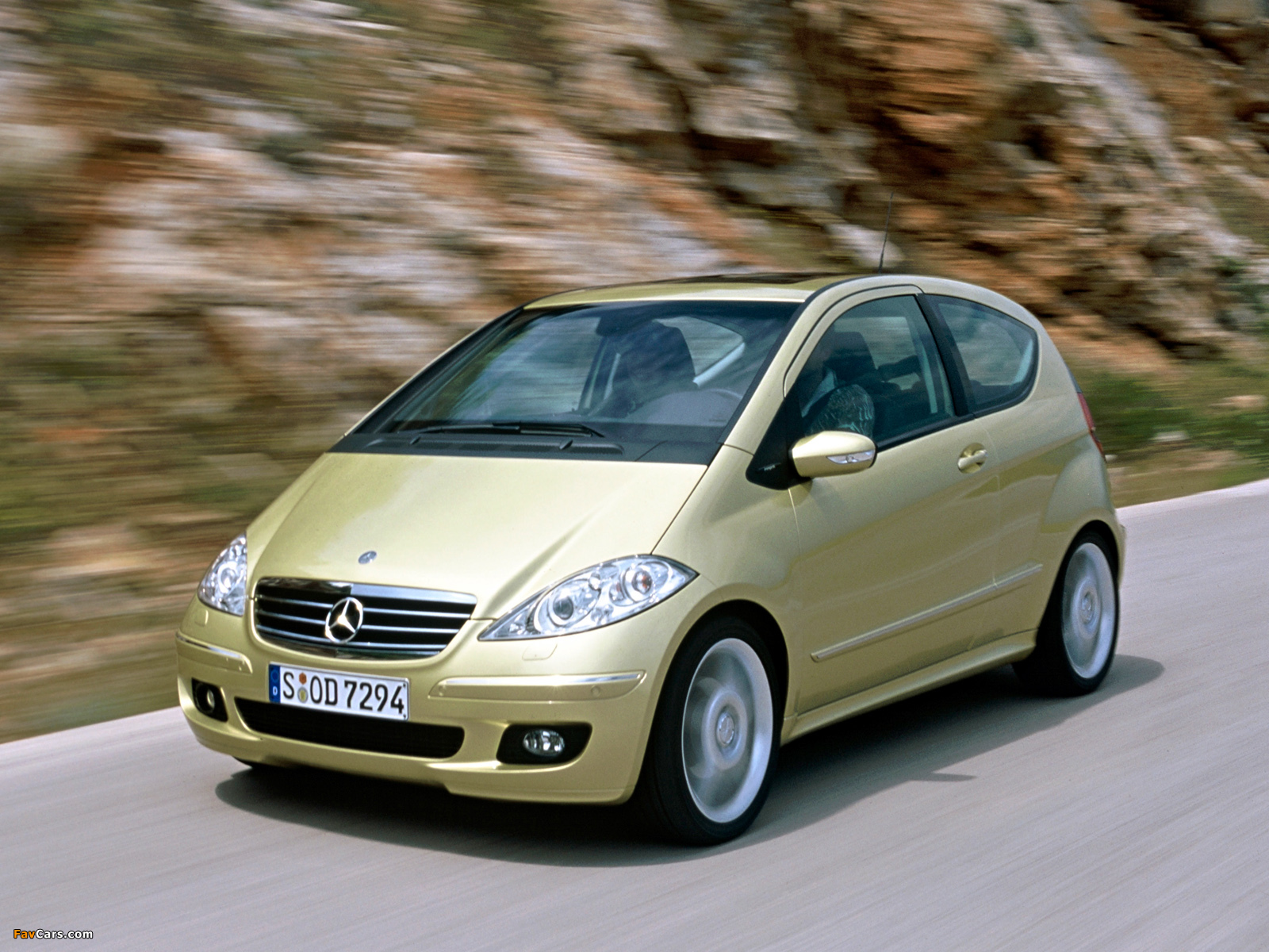 Pictures of Mercedes-Benz A 200 3-door (W169) 2004–08 (1600 x 1200)