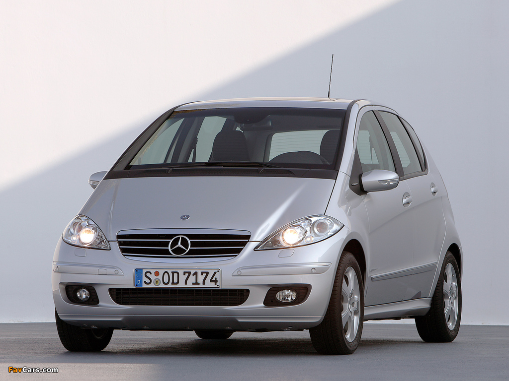 Pictures of Mercedes-Benz A 200 CDI 5-door (W169) 2004–08 (1024 x 768)