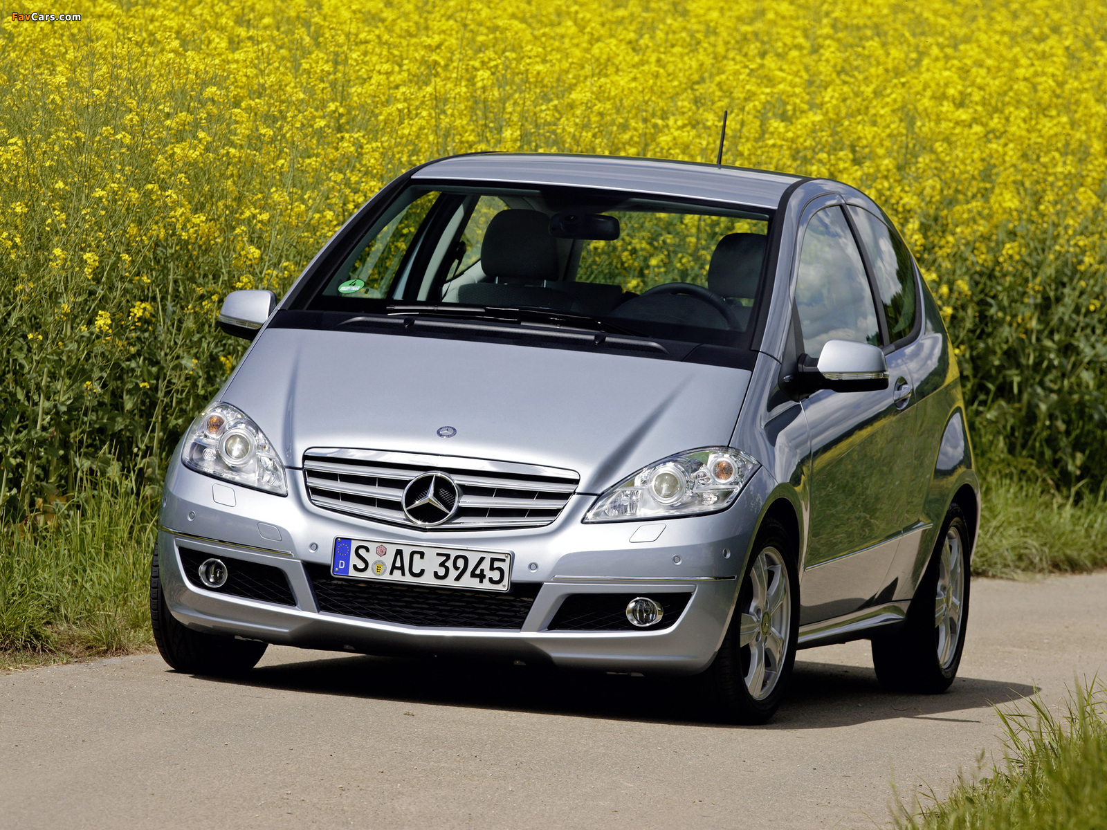 Pictures of Mercedes-Benz A 160 CDI 3-door (W169) 2008–12 (1600 x 1200)