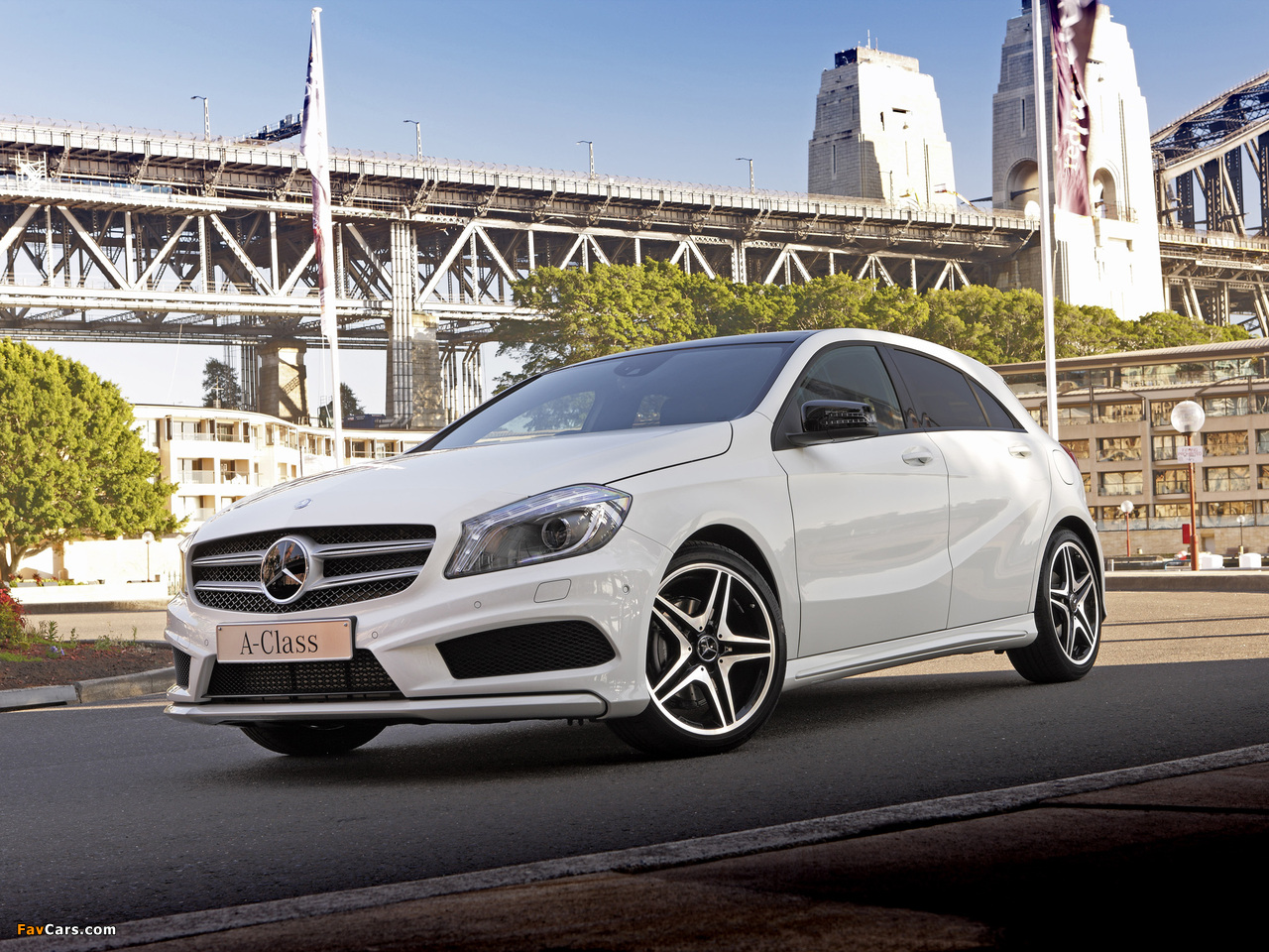 Pictures of Mercedes-Benz A 200 Style Package AU-spec (W176) 2012 (1280 x 960)