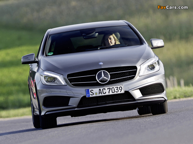 Pictures of Mercedes-Benz A 200 Style Package (W176) 2012 (640 x 480)