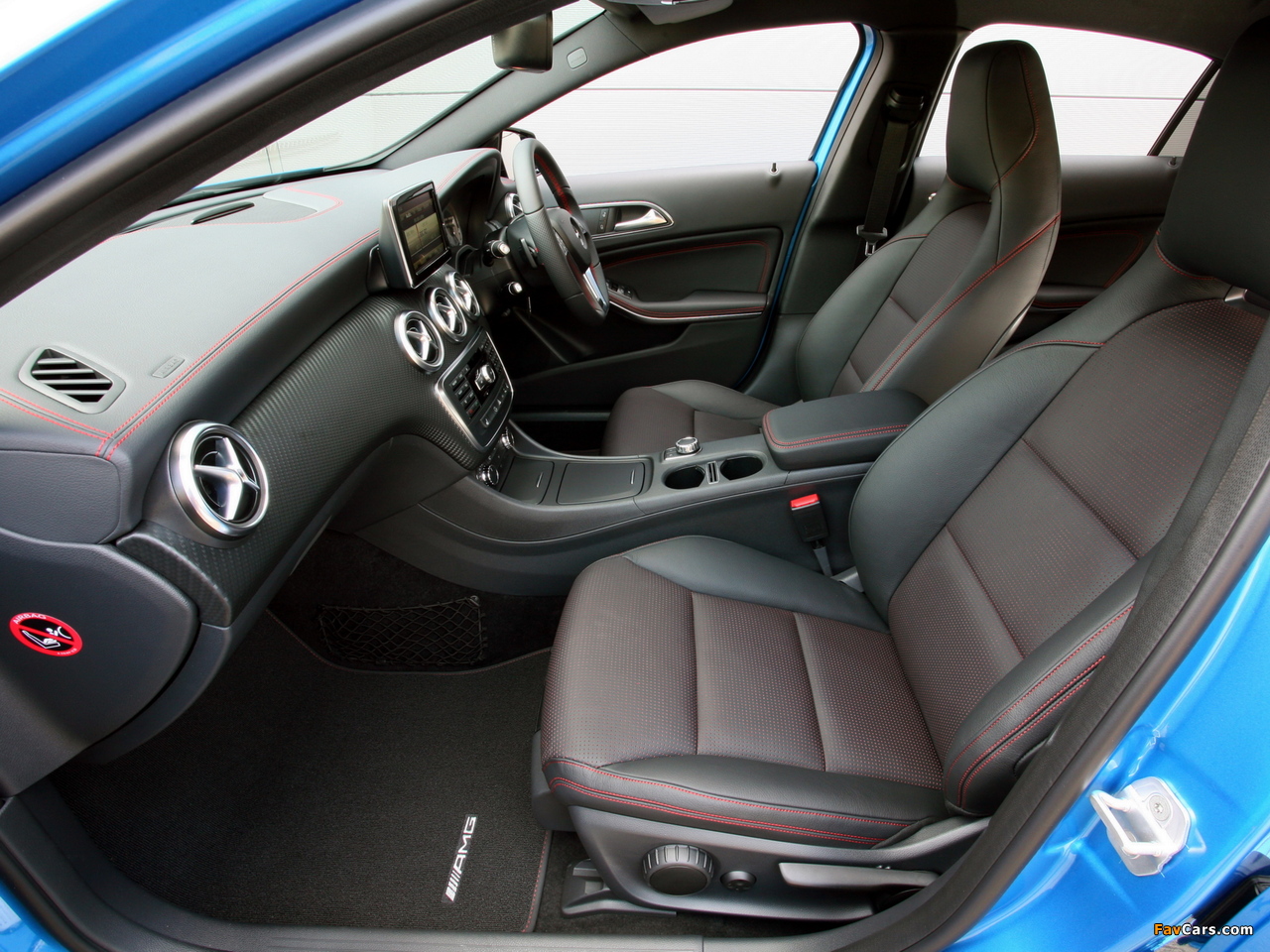 Pictures of Mercedes-Benz A 200 CDI Style Package UK-spec (W176) 2012 (1280 x 960)