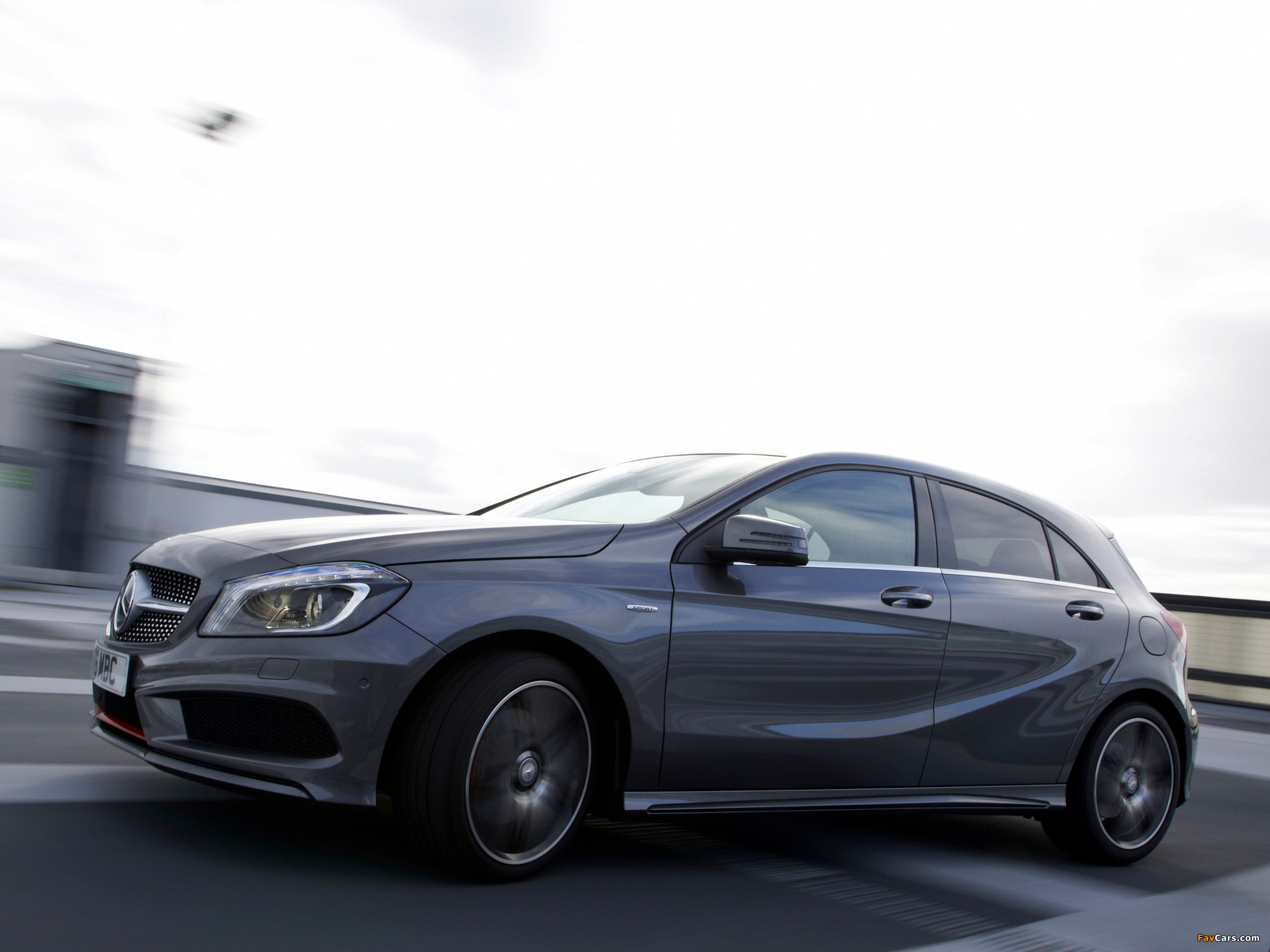 Pictures of Mercedes-Benz A 250 AMG Sport Package UK-spec (W176) 2012 (2048 x 1536)
