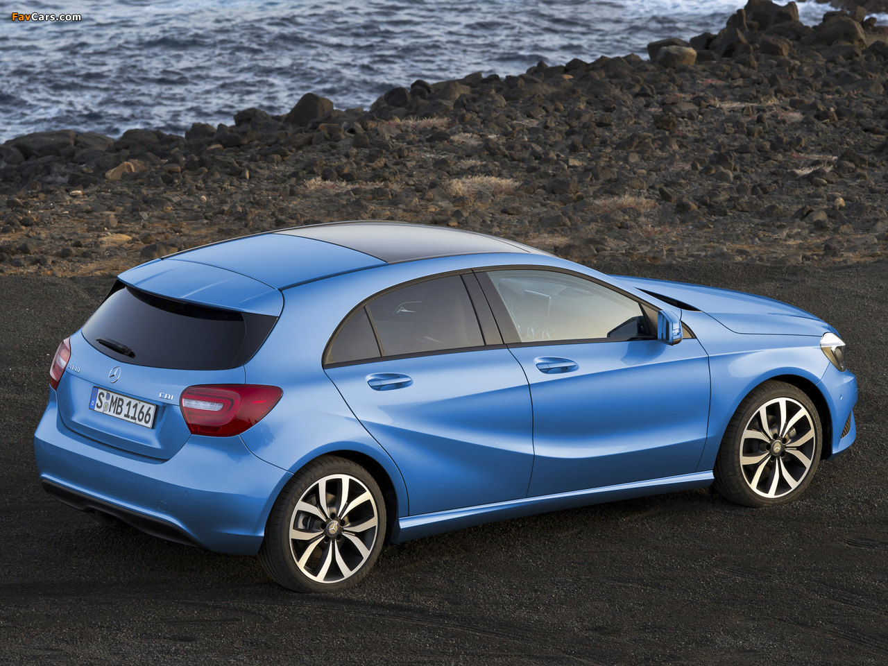 Pictures of Mercedes-Benz A 180 CDI Urban Package (W176) 2012 (1280 x 960)