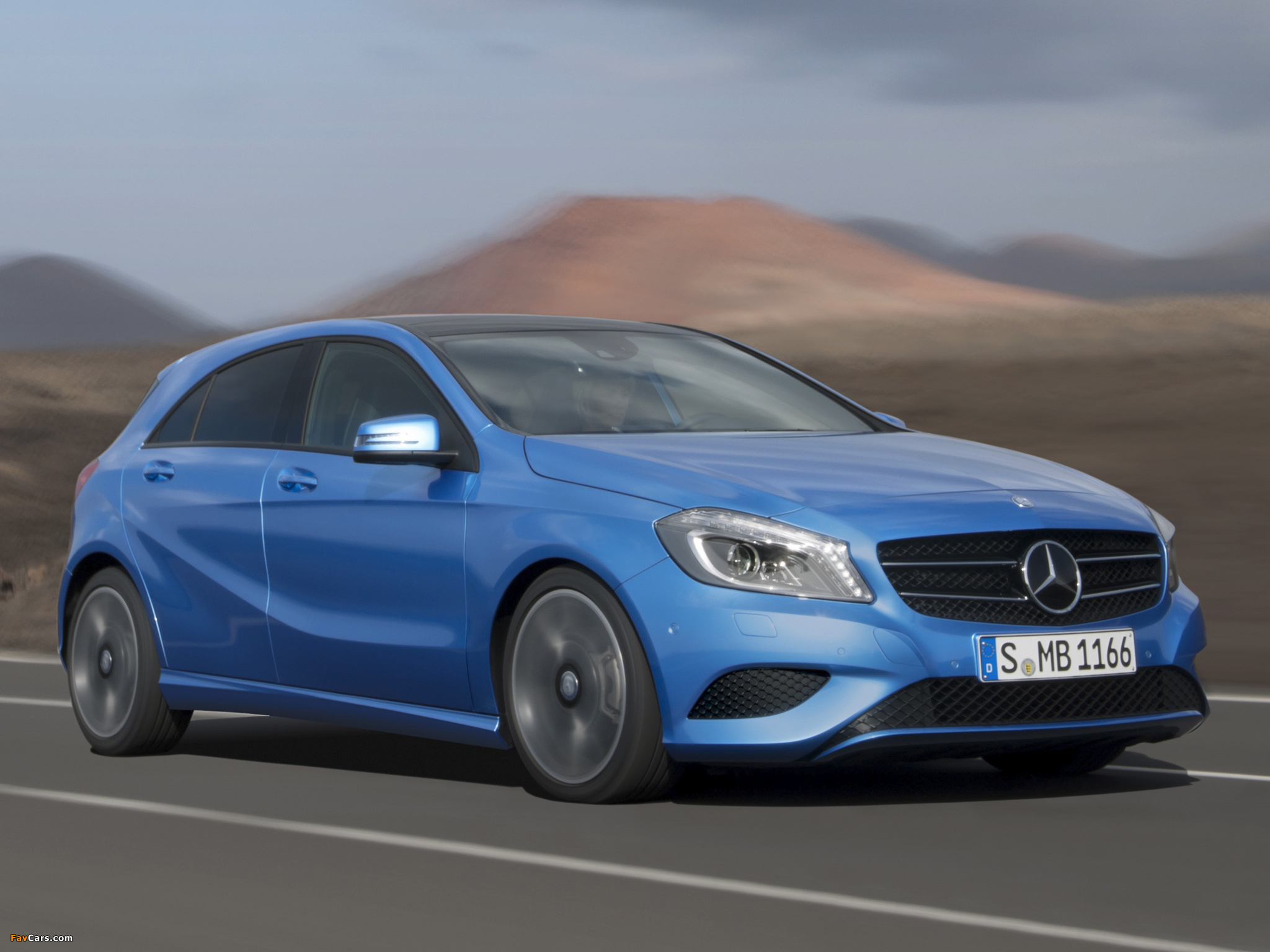 Pictures of Mercedes-Benz A 180 CDI Urban Package (W176) 2012 (2048 x 1536)