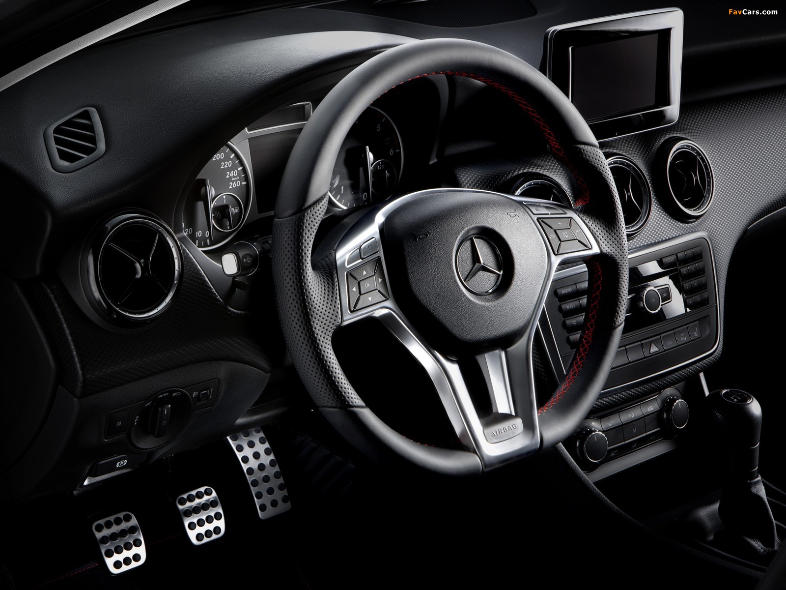 Pictures of Mercedes-Benz A-Klasse Sport (W176) 2013 (1600 x 1200)