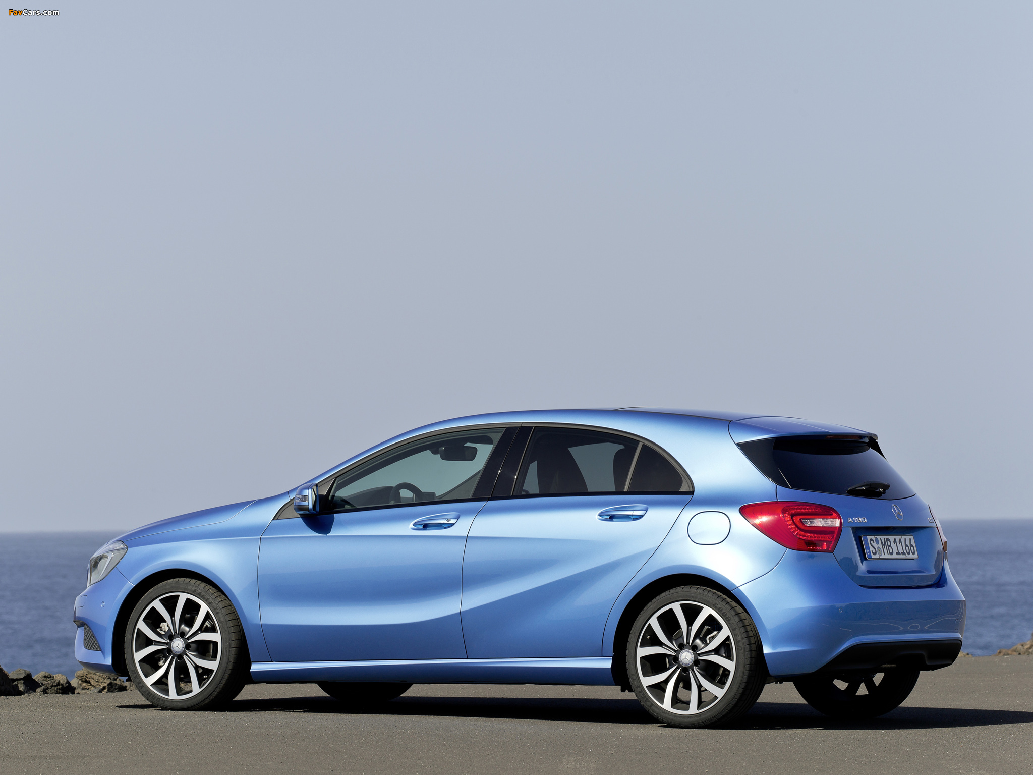 Mercedes-Benz A 180 CDI Urban Package (W176) 2012 wallpapers (2048 x 1536)