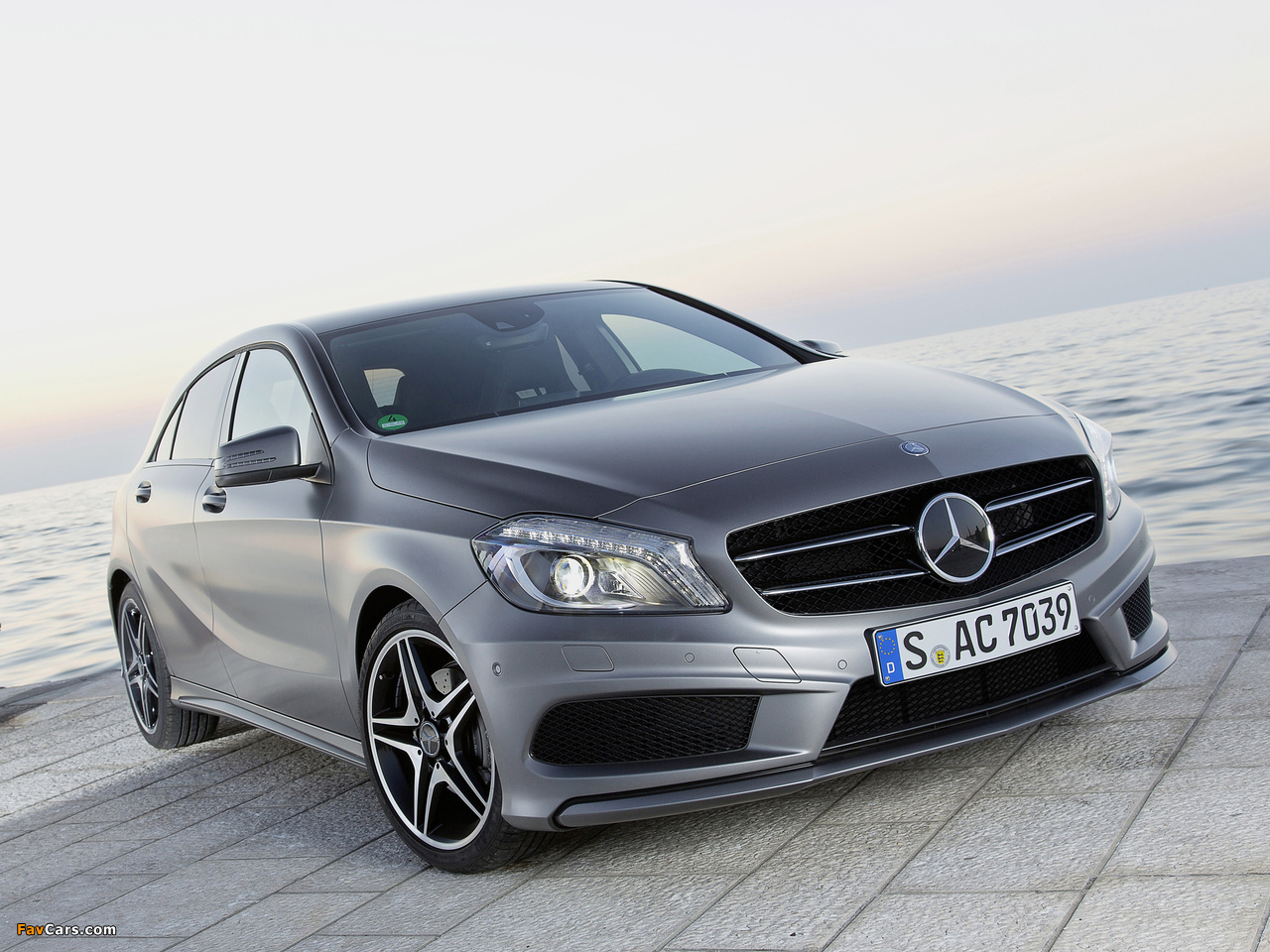 Mercedes-Benz A 200 Style Package (W176) 2012 wallpapers (1280 x 960)