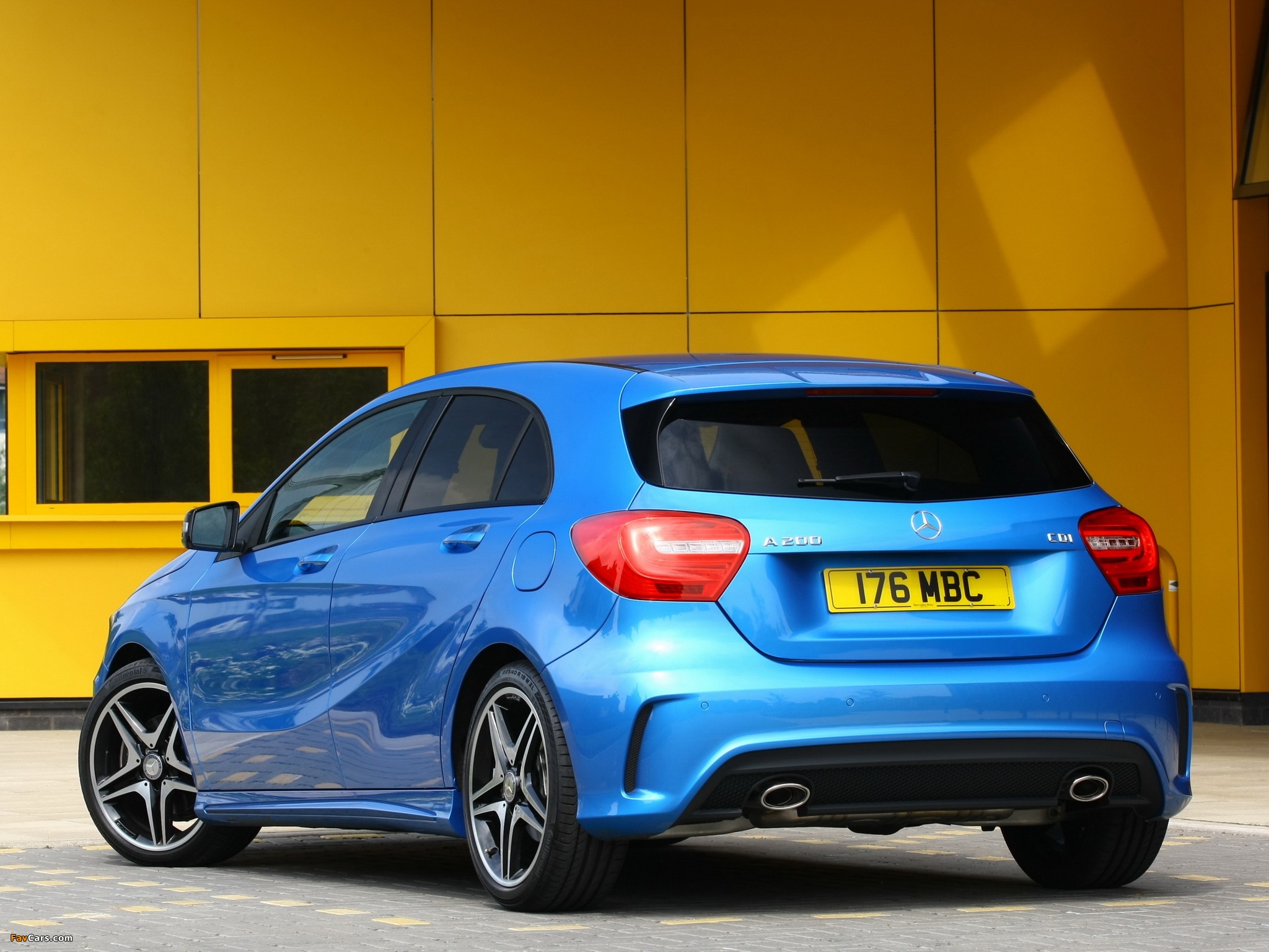 Mercedes-Benz A 200 CDI Style Package UK-spec (W176) 2012 wallpapers (2048 x 1536)