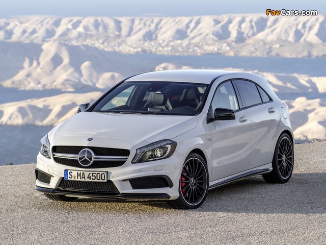 Mercedes-Benz A 45 AMG (W176) 2013 wallpapers (640 x 480)