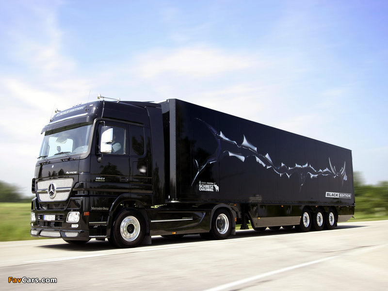 Images of Mercedes-Benz Actros 1861 LS Black Edition (MP2) 2004 (800 x 600)