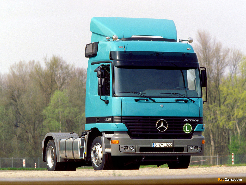 Mercedes-Benz Actros 1835 Lowliner (MP1) 1997–2002 images (1024 x 768)