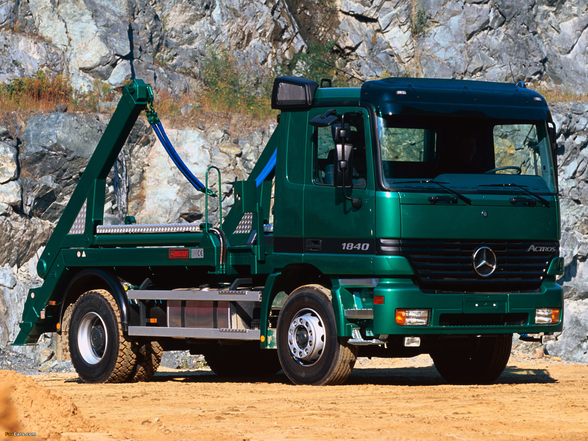 Mercedes-Benz Actros 1840 (MP1) 1997–2002 images (1920 x 1440)