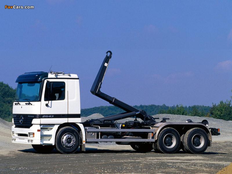 Mercedes-Benz Actros 2643 (MP1) 1997–2002 photos (800 x 600)