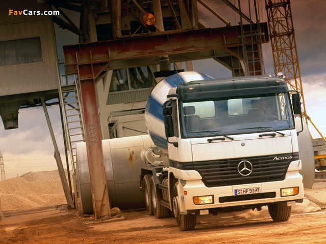 Mercedes-Benz Actros 2631 Mixer (MP1) 1997–2002 photos (640 x 480)