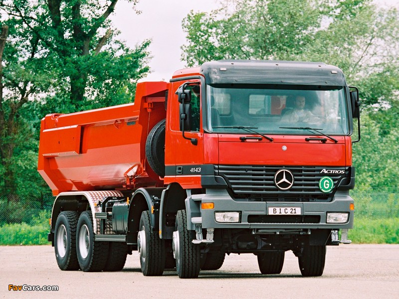 Mercedes-Benz Actros 4143 (MP1) 1997–2002 photos (800 x 600)