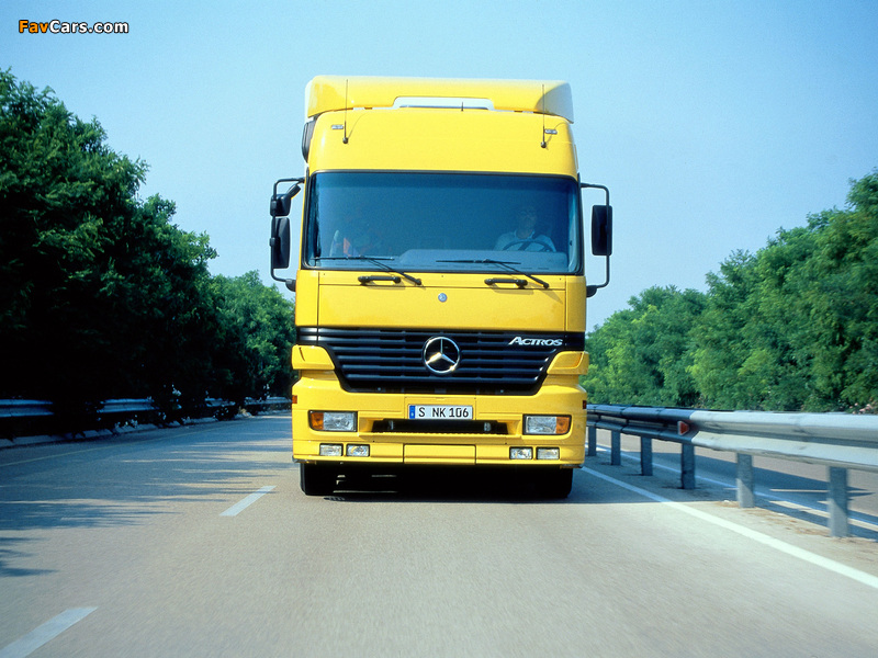 Mercedes-Benz Actros 1835 (MP1) 1997–2002 photos (800 x 600)