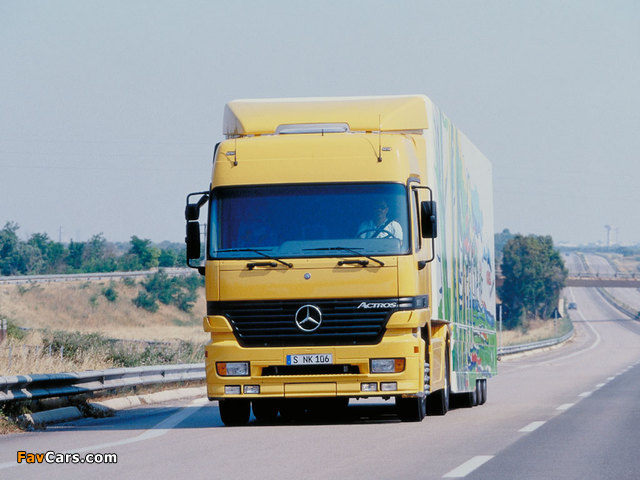 Mercedes-Benz Actros 1835 (MP1) 1997–2002 photos (640 x 480)