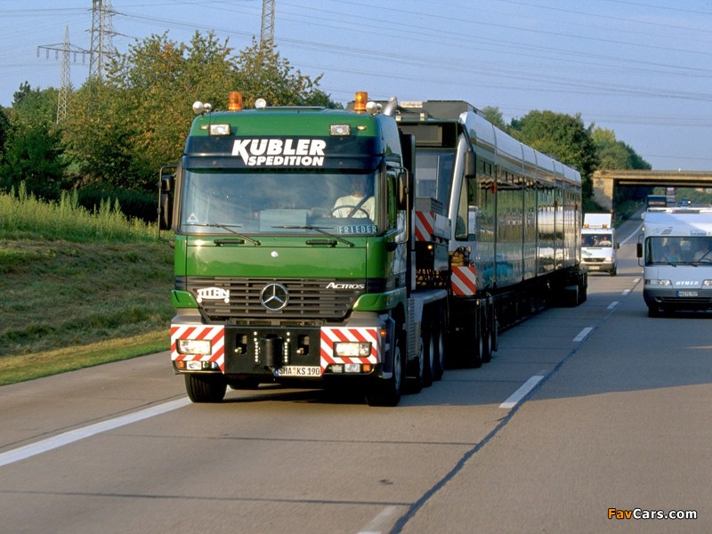 Mercedes-Benz Actros 4157 (MP1) 1997–2002 pictures (800 x 600)