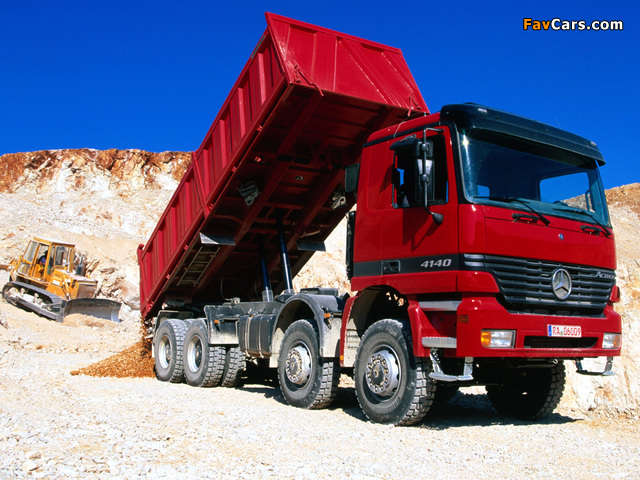 Mercedes-Benz Actros 4140 (MP1) 1997–2002 wallpapers (640 x 480)