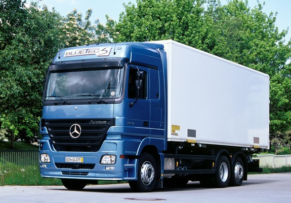 Mercedes-Benz Actros 2541 (MP2) 2002–09 images