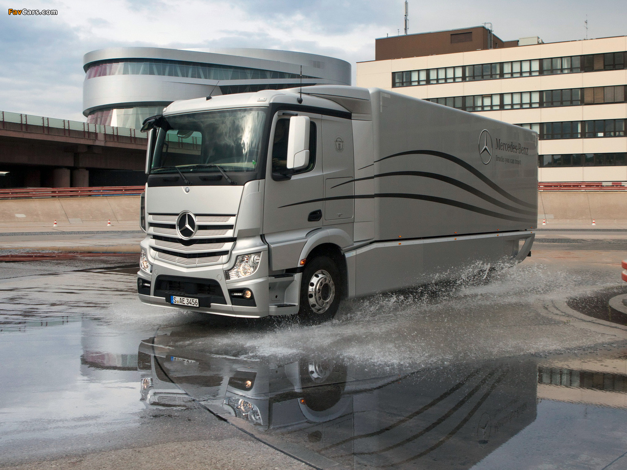 Mercedes-Benz Actros Aerodynamic Truck Concept 2012 images (1280 x 960)