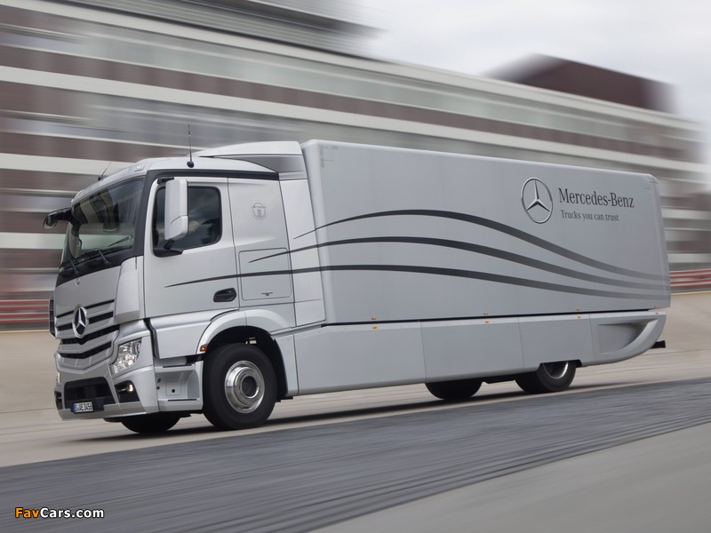 Mercedes-Benz Actros Aerodynamic Truck Concept 2012 photos (800 x 600)