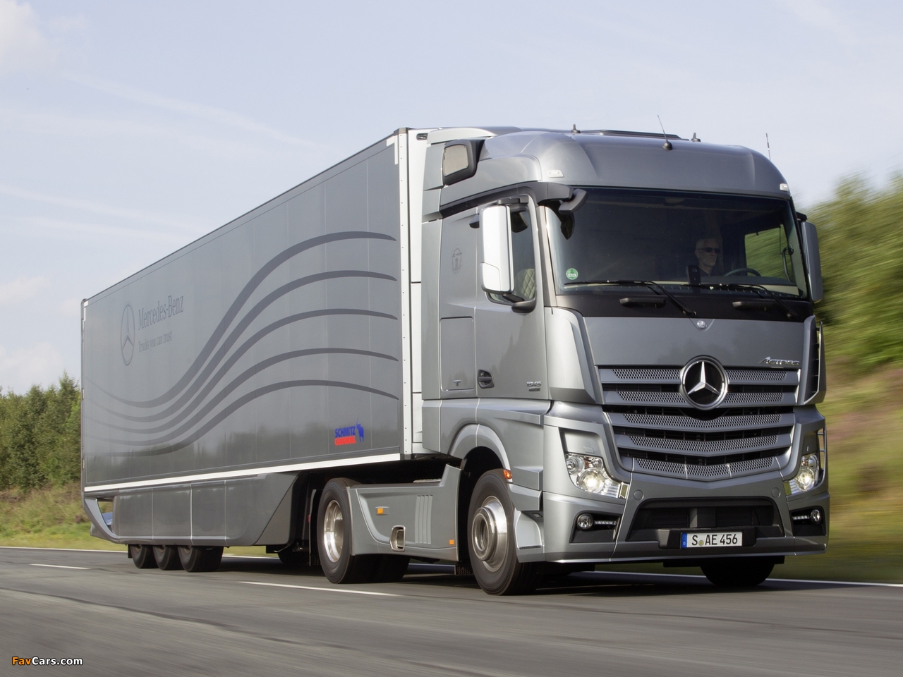 Mercedes-Benz Actros Aerodynamic Trailer Concept (MP4) 2012 pictures (1280 x 960)