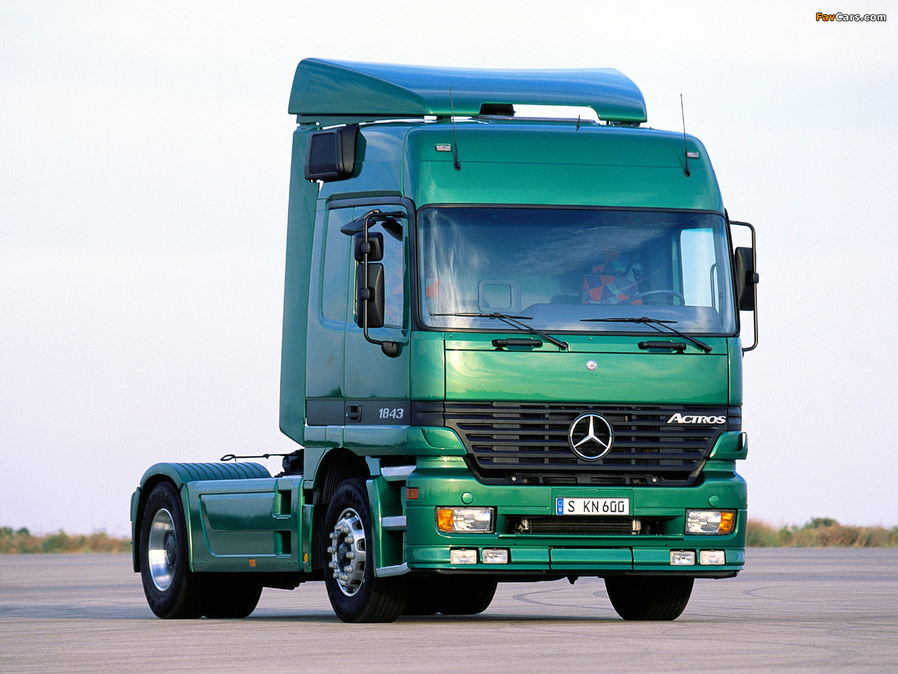 Photos of Mercedes-Benz Actros 1843 (MP1) 1997–2002 (1280 x 960)