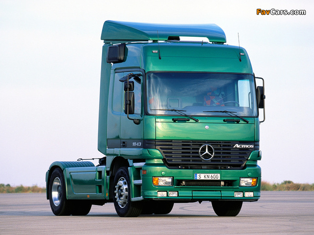 Photos of Mercedes-Benz Actros 1843 (MP1) 1997–2002 (640 x 480)