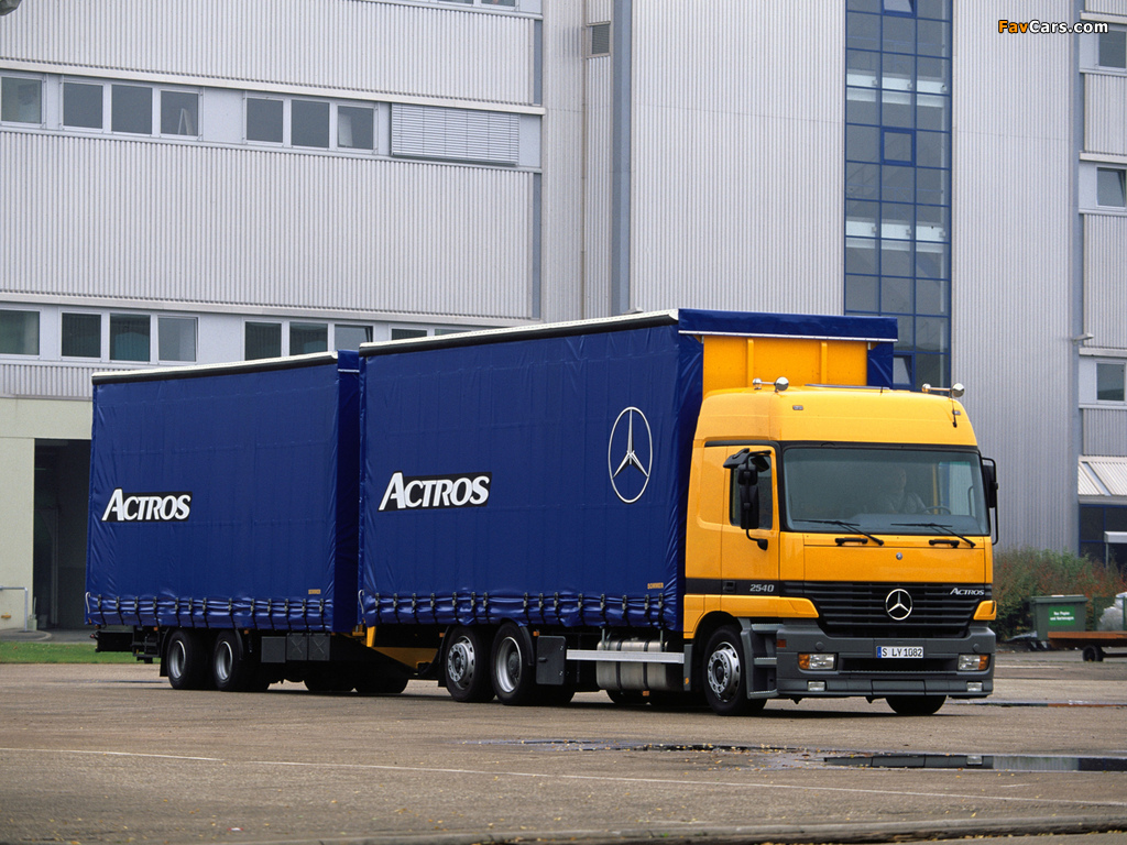 Photos of Mercedes-Benz Actros 2540 (MP1) 1997–2002 (1024 x 768)