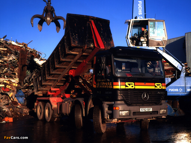 Photos of Mercedes-Benz Actros 3235 UK-spec (MP1) 1997–2002 (800 x 600)